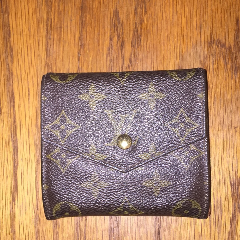 Authentic Louis Vuitton wallet